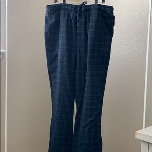Men’s PJ pants - worn once for Holiday catalog